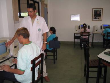 Foto do Centro de Estudos DOSVOX Prof. Jos Antonio Borges